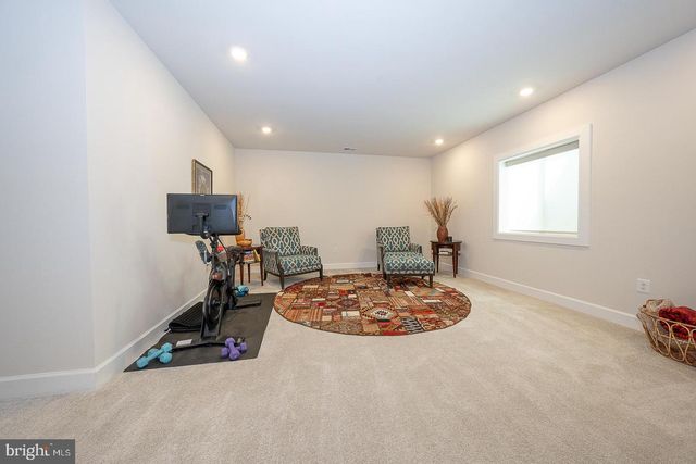 1715 FROST LN, West Chester, PA 19380
