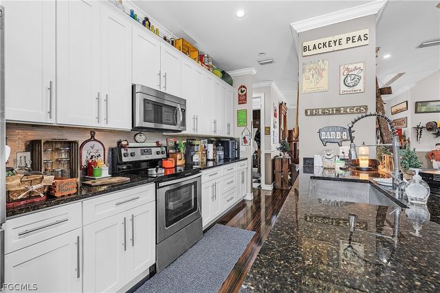 14661 Martin DR, Fort Myers, FL 33908