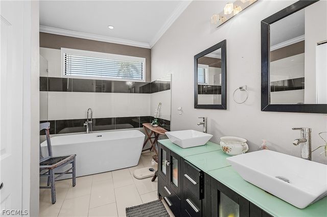 14661 Martin DR, Fort Myers, FL 33908