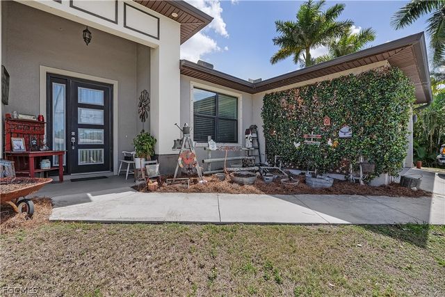 14661 Martin DR, Fort Myers, FL 33908