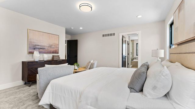 134 River Drive, Milford, MI 48381