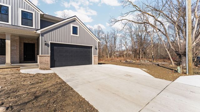 134 River Drive, Milford, MI 48381