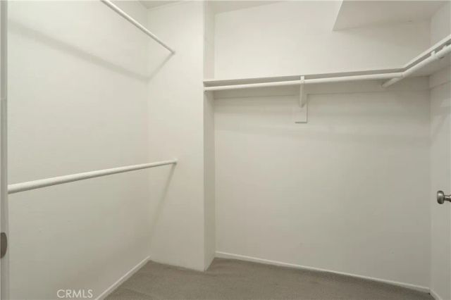 5320 Zelzah Avenue 201, Encino, CA 91316