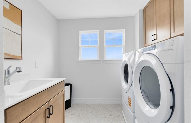 1691 VALIER POINT, Zephyrhills, FL 33541