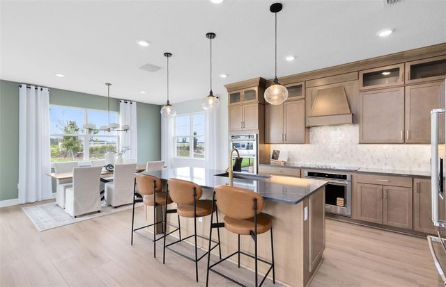 1691 VALIER POINT, Zephyrhills, FL 33541