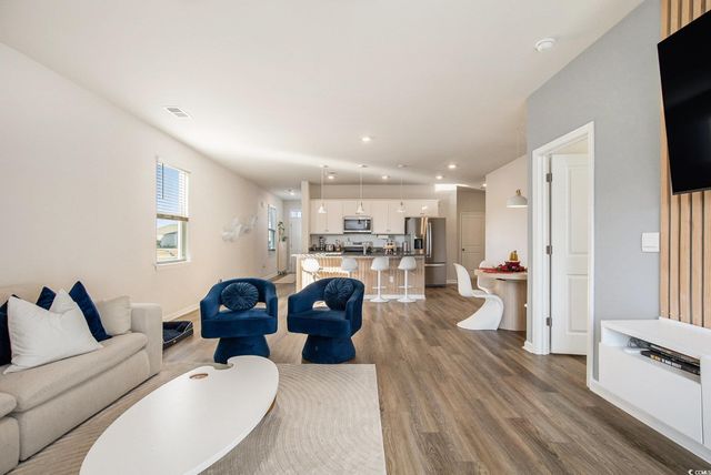 1226 Sennema Circle, Myrtle Beach, SC 29588