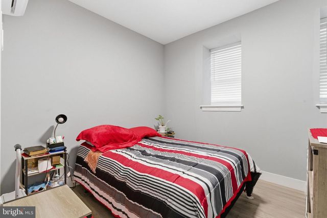 1813 S 23RD ST, Philadelphia, PA 19145