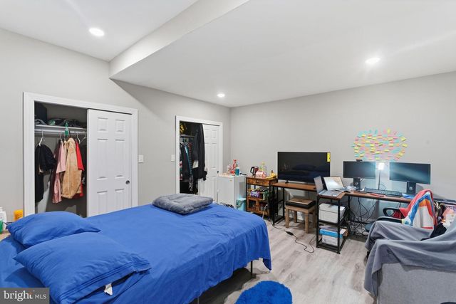 1813 S 23RD ST, Philadelphia, PA 19145