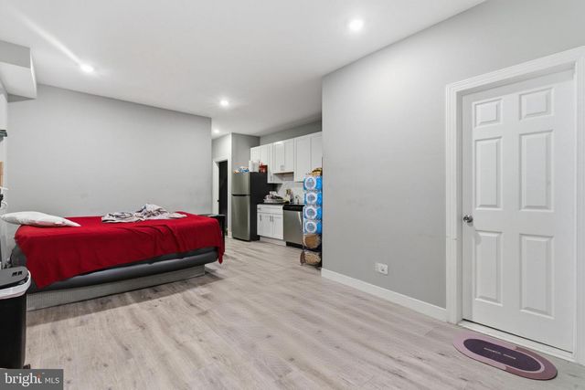 1813 S 23RD ST, Philadelphia, PA 19145