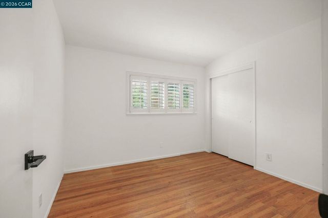 425 Roanoke Dr, Martinez, CA 94553