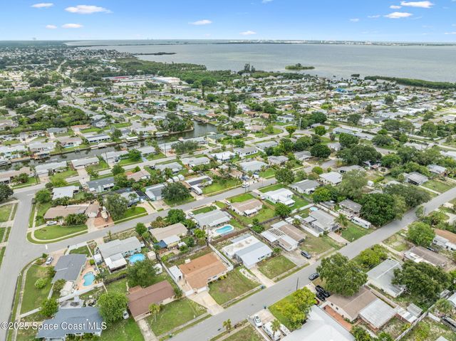 1460 Cunningham Avenue, Merritt Island, FL 32952