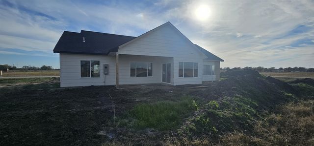 1510 E Appleton St, Valley Center, KS 67147