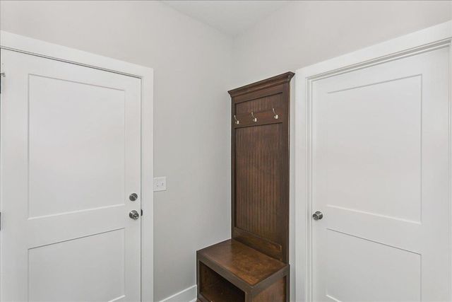 1510 E Appleton St, Valley Center, KS 67147