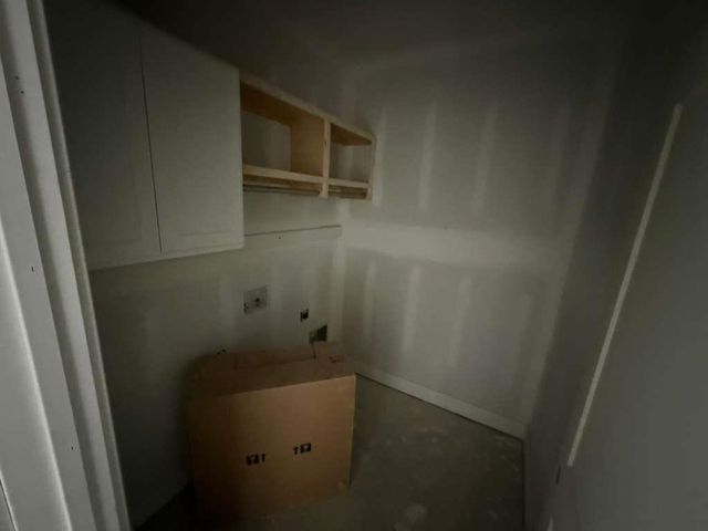 1510 E Appleton St, Valley Center, KS 67147