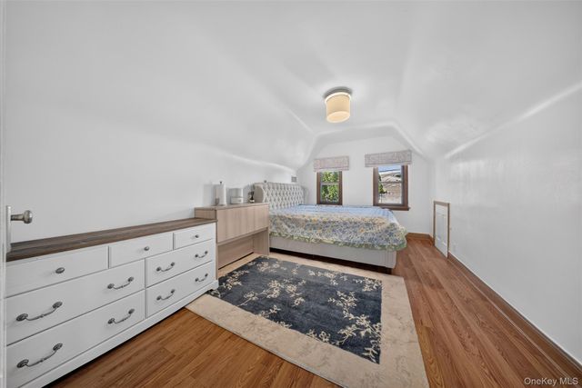 17019 Pidgeon Meadow Road, Fresh Meadows, NY 11365