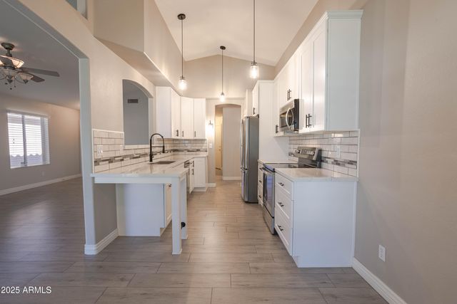 1022 N BOGLE Avenue, Chandler, AZ 85225