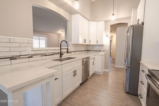 1022 N BOGLE Avenue, Chandler, AZ 85225