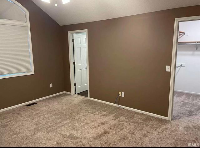 10824 Millstone Drive, Fort Wayne, IN 46818