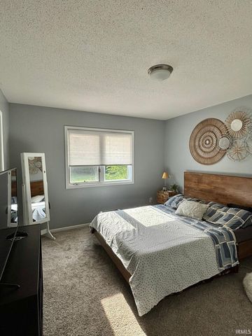 10824 Millstone Drive, Fort Wayne, IN 46818