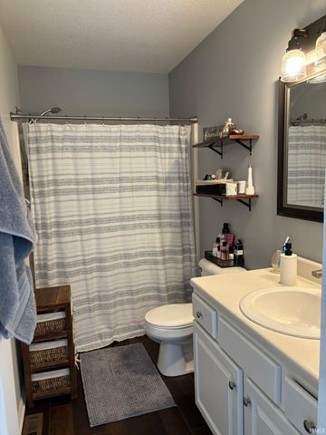 10824 Millstone Drive, Fort Wayne, IN 46818