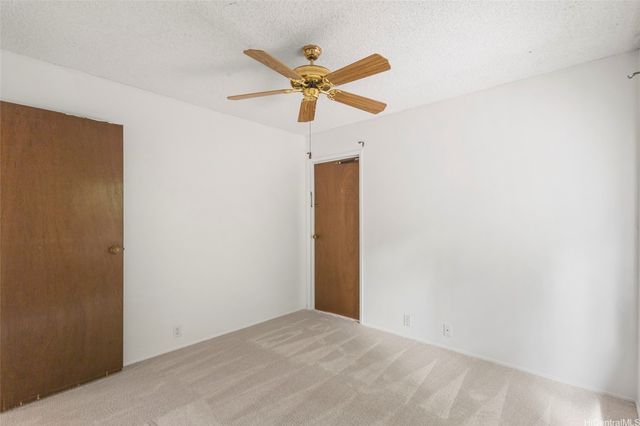 98-1528 Kaonohi Street, Aiea, HI 96701