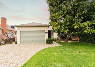 6631 Densmore Avenue, Los Angeles, CA 91406