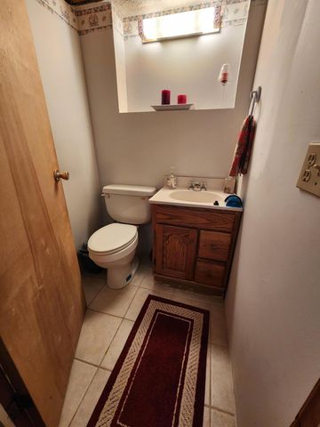 936 James Street, Plainwell, MI 49080