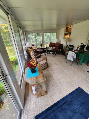 936 James Street, Plainwell, MI 49080