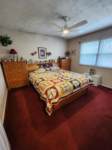 936 James Street, Plainwell, MI 49080