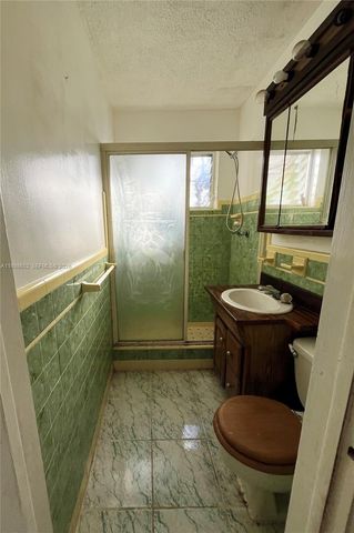 1004 Mandarin Isle, Fort Lauderdale, FL 33315