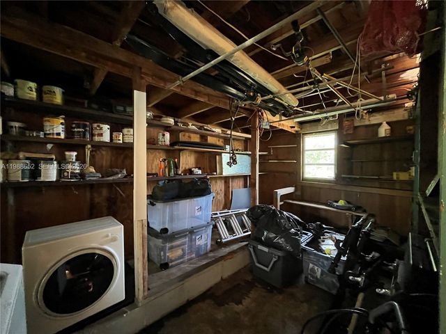 1004 Mandarin Isle, Fort Lauderdale, FL 33315