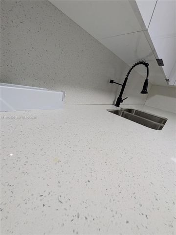 7022 SW 19th Ct, North Lauderdale, FL 33068