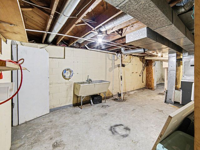 2028 Marcoux Avenue, Muskegon, MI 49442