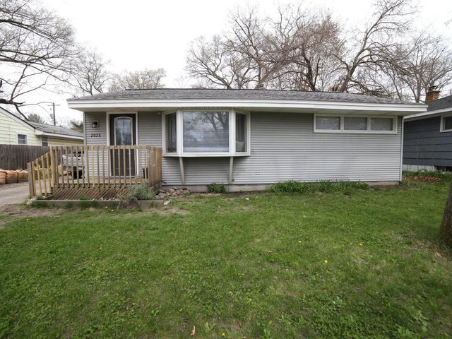 2028 Marcoux Avenue, Muskegon, MI 49442