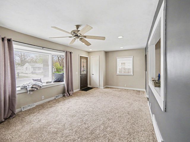2028 Marcoux Avenue, Muskegon, MI 49442