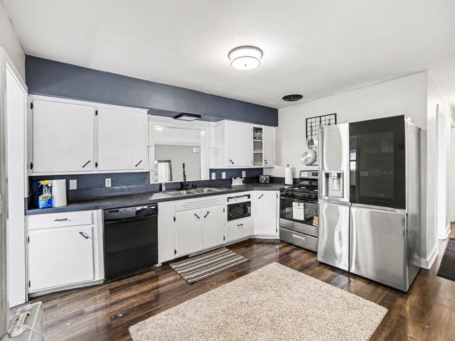 2028 Marcoux Avenue, Muskegon, MI 49442