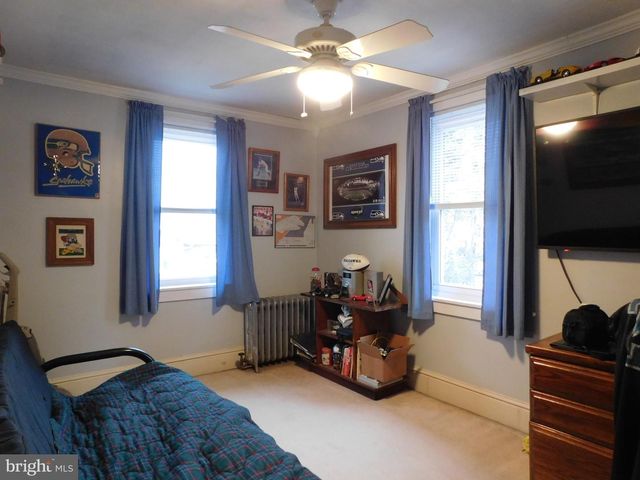 964 NEW HOLLAND RD, Reading, PA 19607