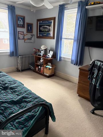 964 NEW HOLLAND RD, Reading, PA 19607