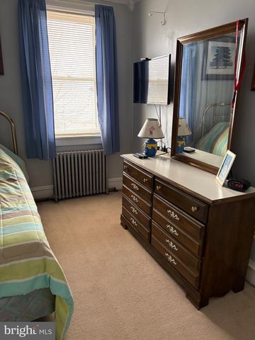 964 NEW HOLLAND RD, Reading, PA 19607