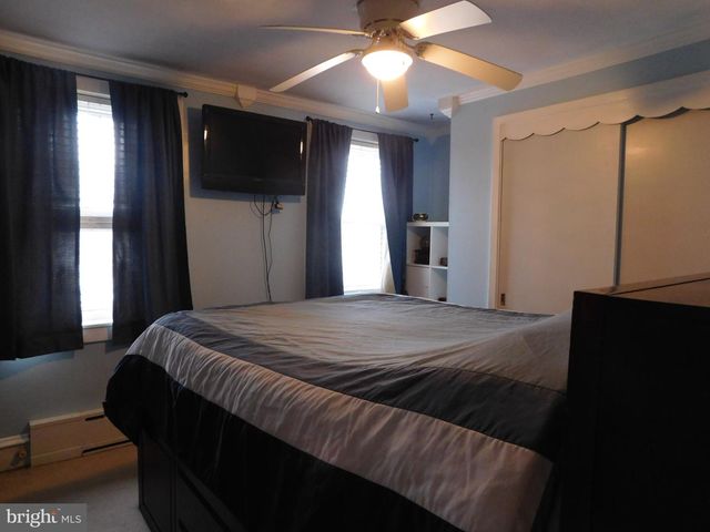 964 NEW HOLLAND RD, Reading, PA 19607