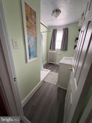 964 NEW HOLLAND RD, Reading, PA 19607