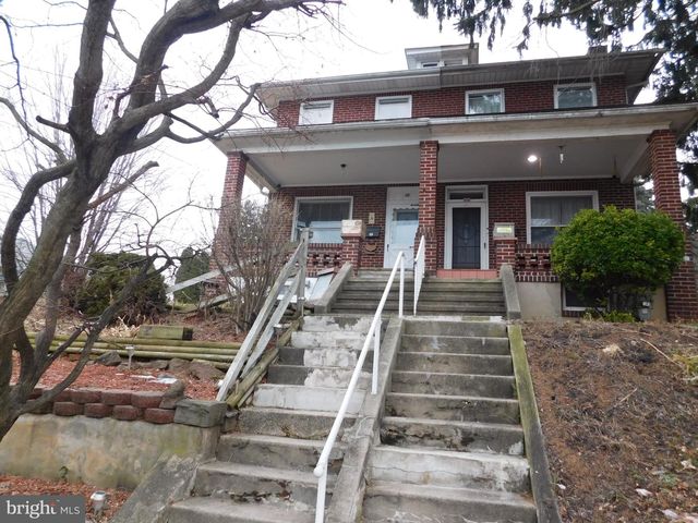 964 NEW HOLLAND RD, Reading, PA 19607