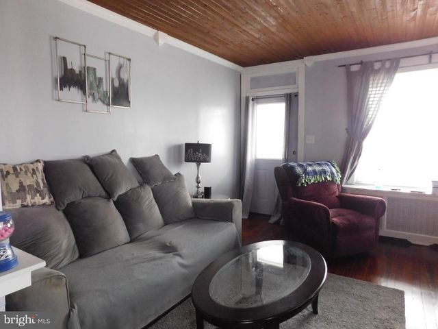 964 NEW HOLLAND RD, Reading, PA 19607