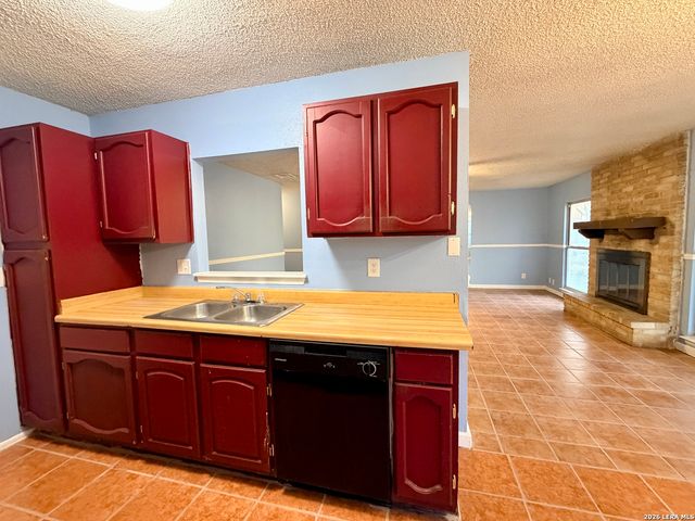 5718 Timberhill, San Antonio, TX 78238