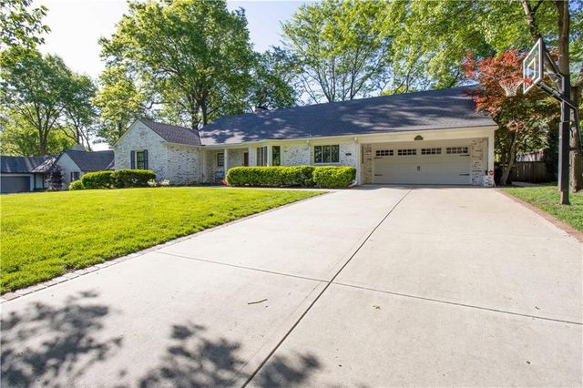 2521 W 65th Street, Mission Hills, KS 66208