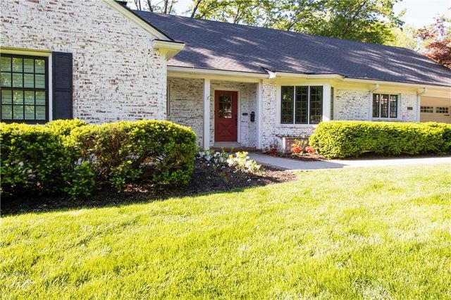 2521 W 65th Street, Mission Hills, KS 66208