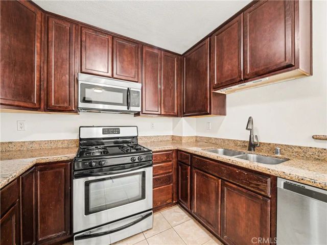 5224 Denny 205, North Hollywood, CA 91601