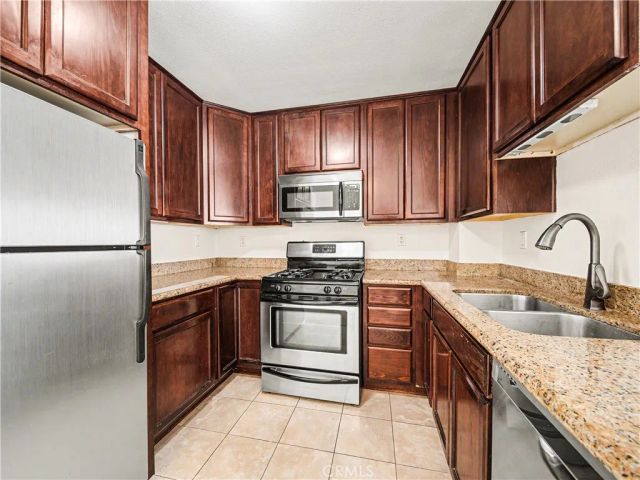 5224 Denny 205, North Hollywood, CA 91601