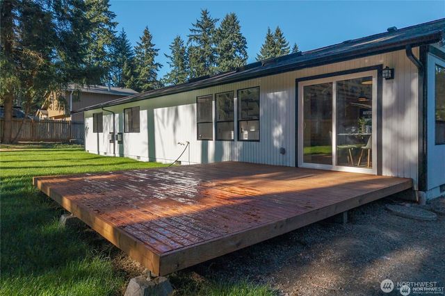 13820 72nd Avenue E, Puyallup, WA 98373