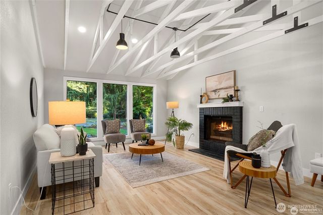 13820 72nd Avenue E, Puyallup, WA 98373